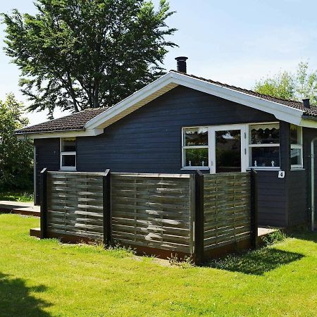 8 Person Holiday Home In Hesselager Esterno foto